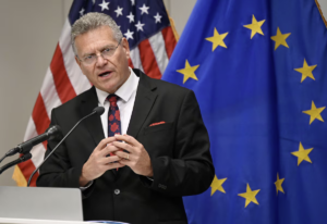 La UE reclama a Estados Unidos que renuncie a subir los aranceles a los coches europeos
